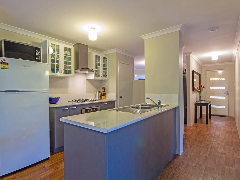 2 Chipping Crescent, Wellard WA 6170