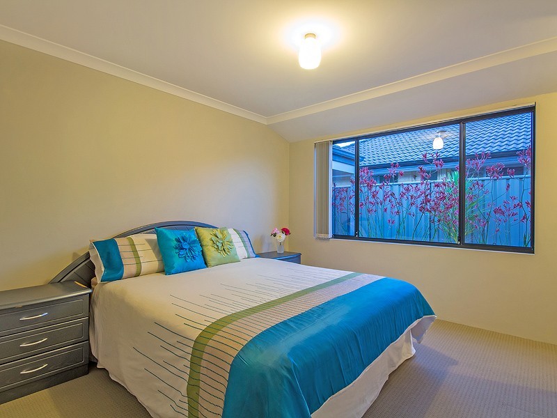 2 Chipping Crescent, Wellard WA 6170