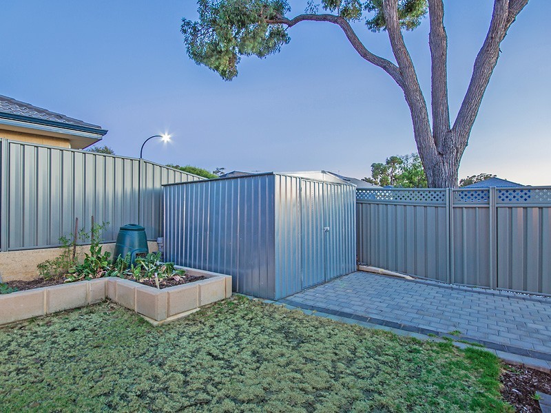 2 Chipping Crescent, Wellard WA 6170