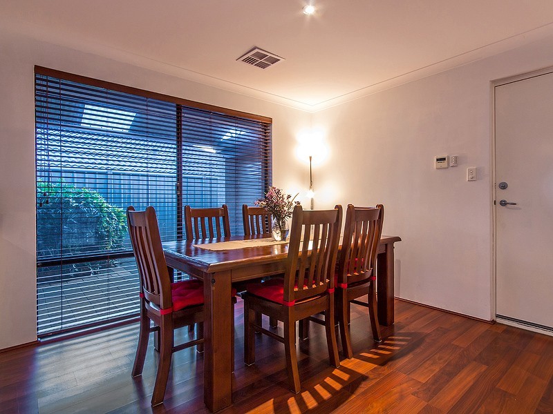 22 Westcliff Street, Wellard WA 6170