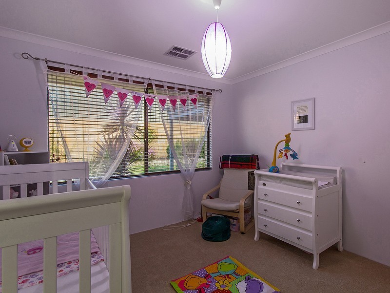 22 Westcliff Street, Wellard WA 6170