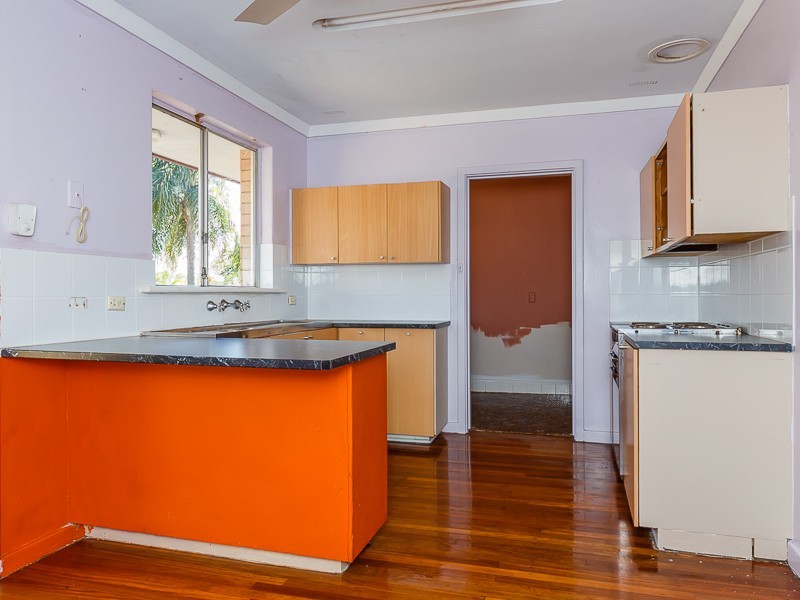 23 Richard Place, Orelia WA 6167