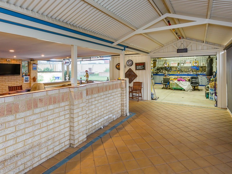 14 Yelka Way, Bertram WA 6167