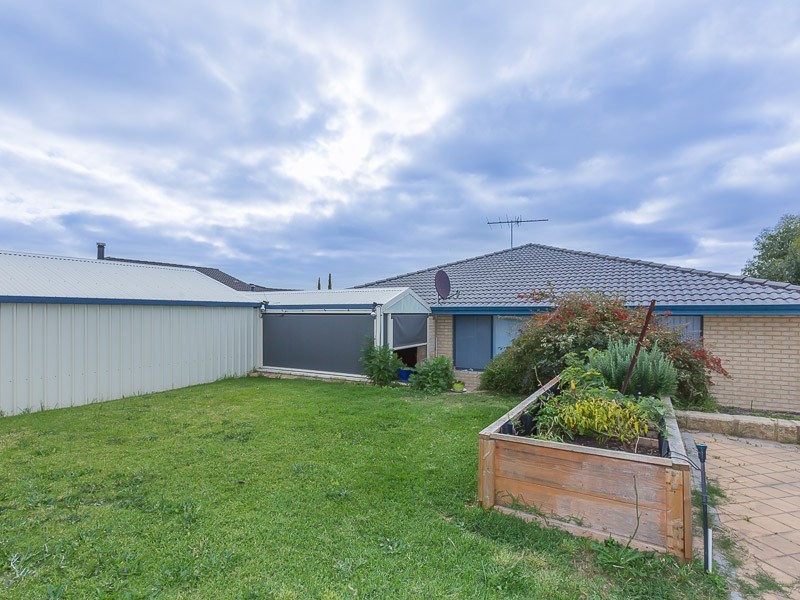 14 Yelka Way, Bertram WA 6167