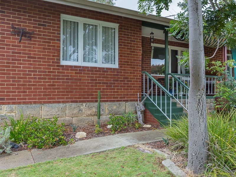 18A Littlemore Road, Orelia WA 6167