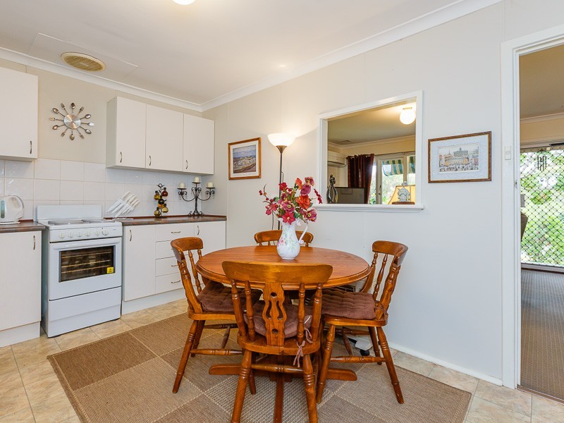 18A Littlemore Road, Orelia WA 6167