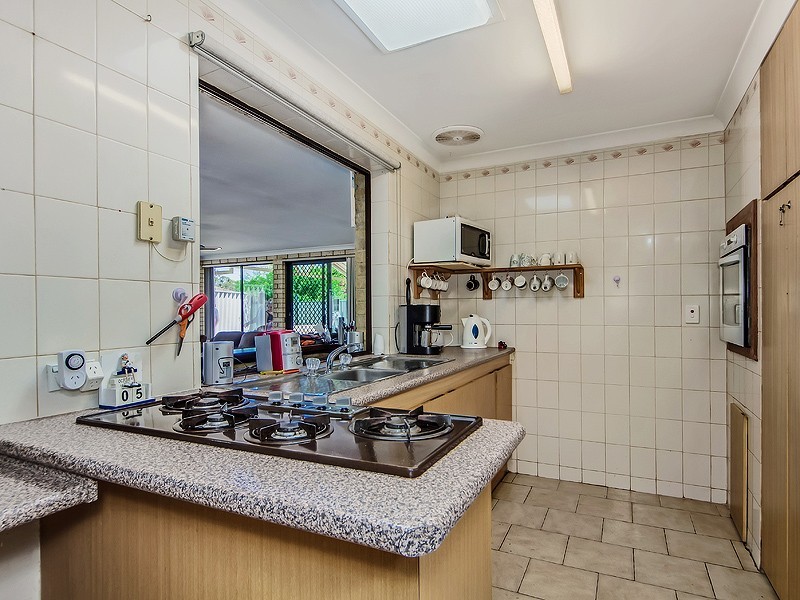 7 Hoyton Place, Parmelia WA 6167