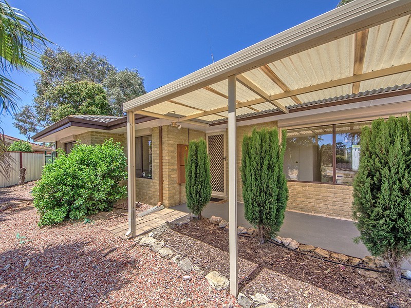 7 Hoyton Place, Parmelia WA 6167