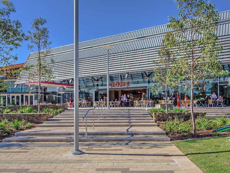 17 Campden Loop, Parmelia WA 6167