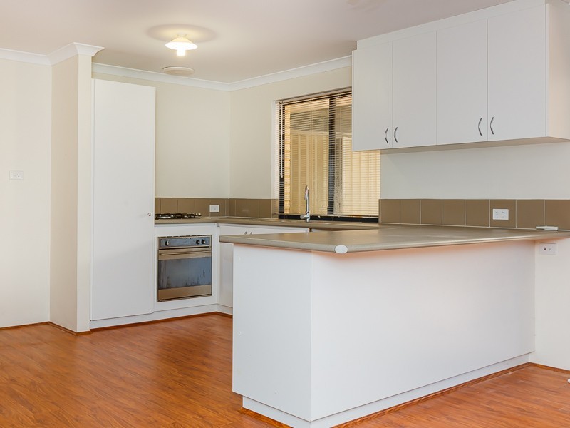 12 Champion Drive, Bertram WA 6167