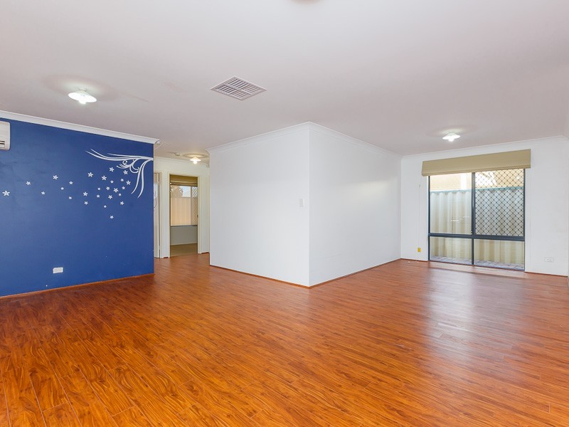 12 Champion Drive, Bertram WA 6167