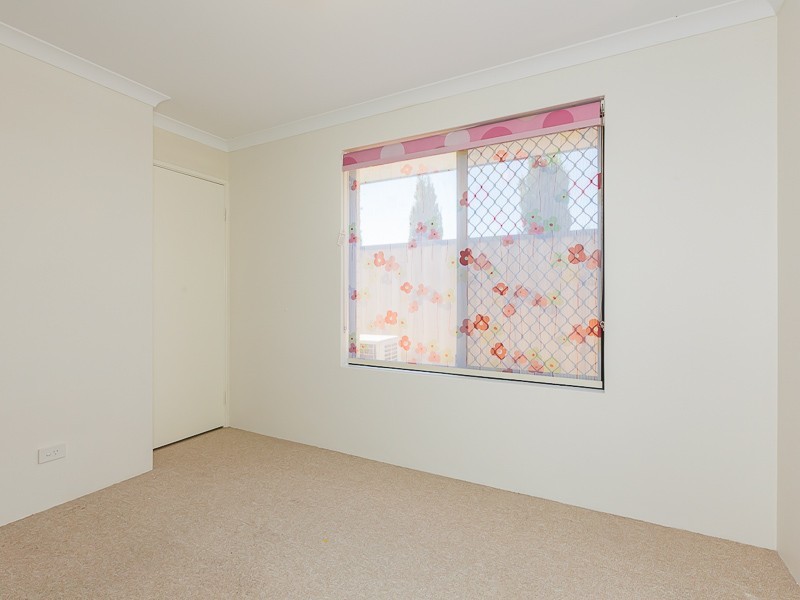 12 Champion Drive, Bertram WA 6167