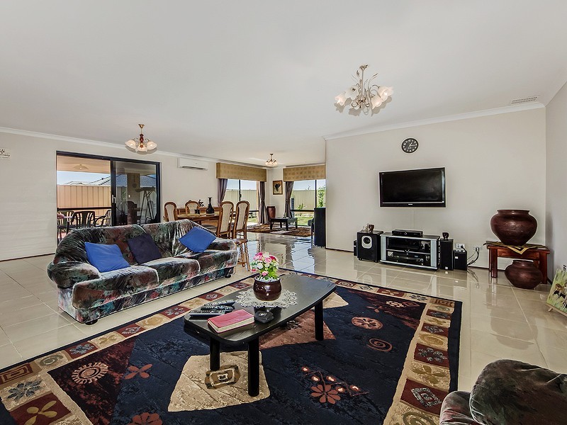 1 Battrass Loop, Baldivis WA 6171