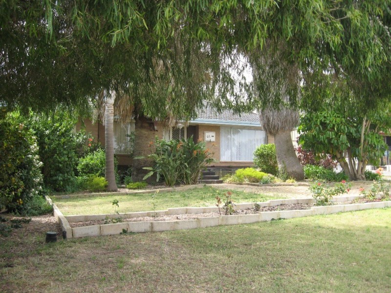 67 Calista Avenue, Calista WA 6167