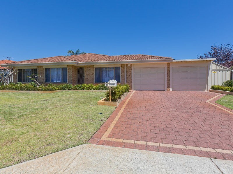 16 Walmer Place, Orelia WA 6167