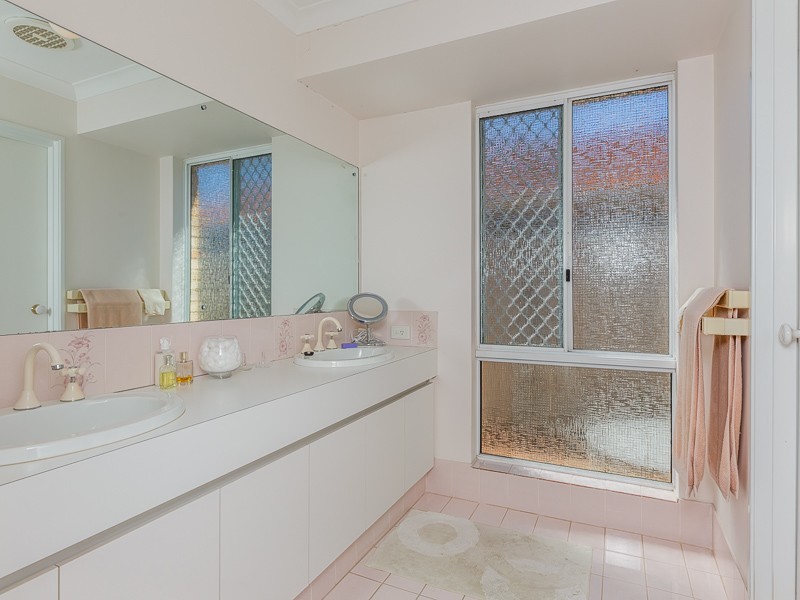 10 Cocos Court, Warnbro WA 6169