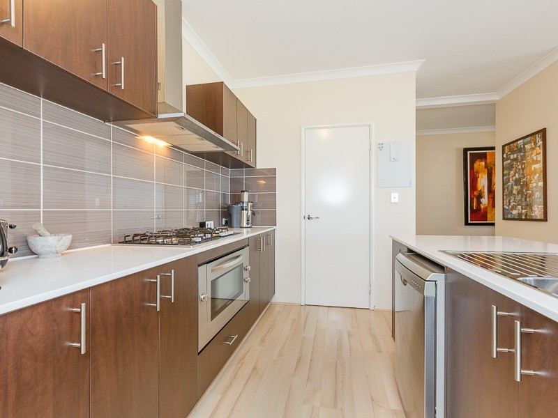 122 Beauchamp Loop, Wellard WA 6170