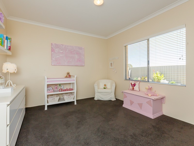 122 Beauchamp Loop, Wellard WA 6170