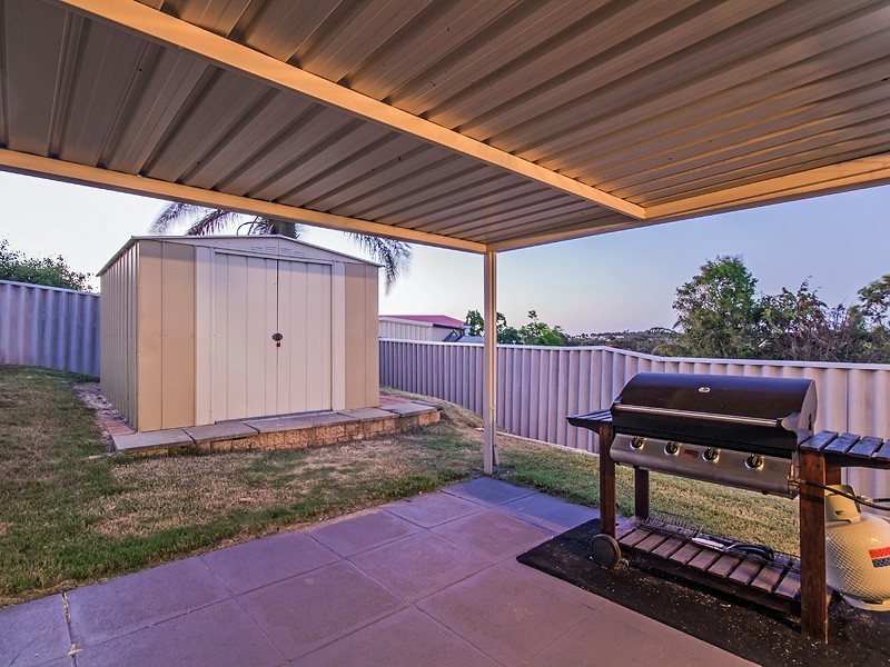20 Welbourne Heights, Parmelia WA 6167
