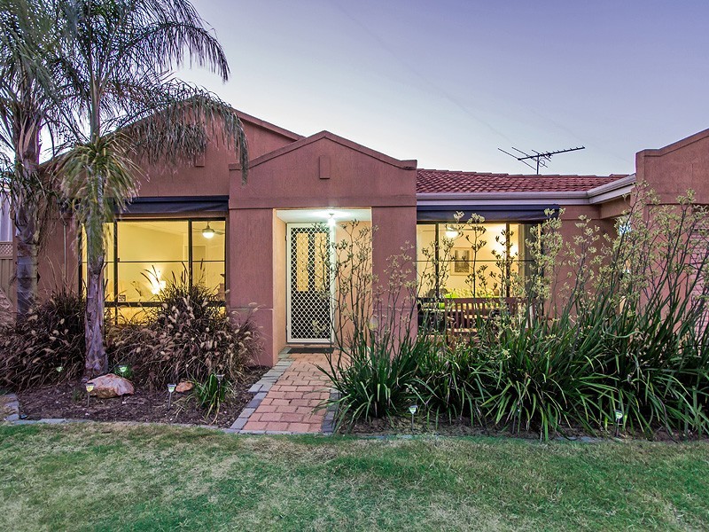 20 Welbourne Heights, Parmelia WA 6167