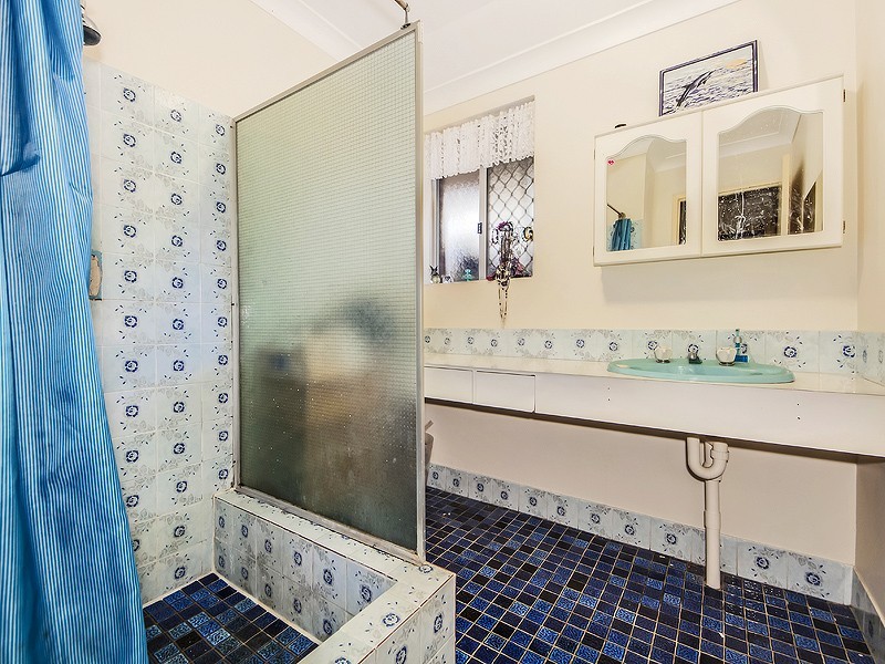 32 Cimbor Way, Parmelia WA 6167
