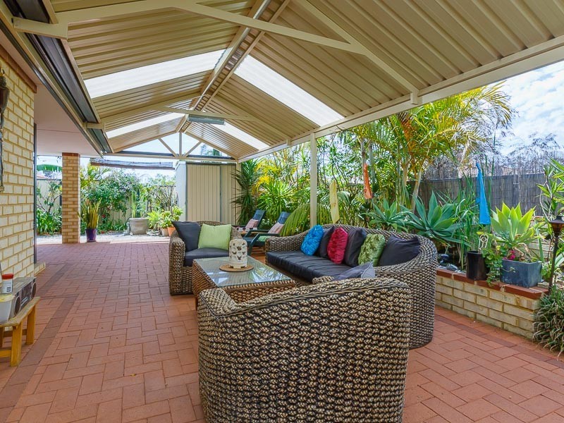 19 Araluen Crescent, Bertram WA 6167