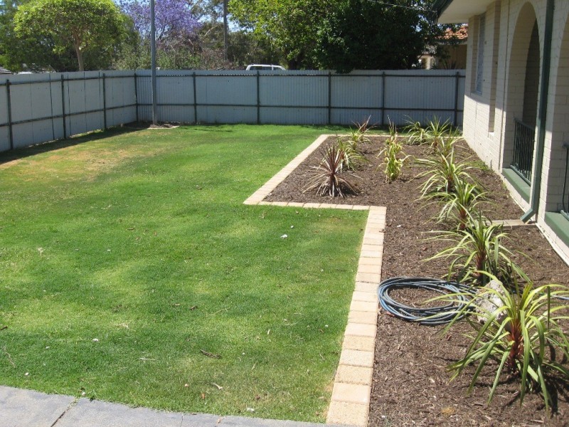 20 Clark Way, Orelia WA 6167