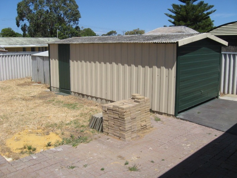 20 Clark Way, Orelia WA 6167
