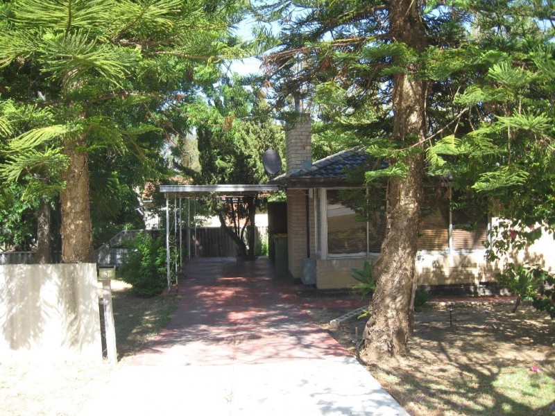 3 Peake Way, Medina WA 6167