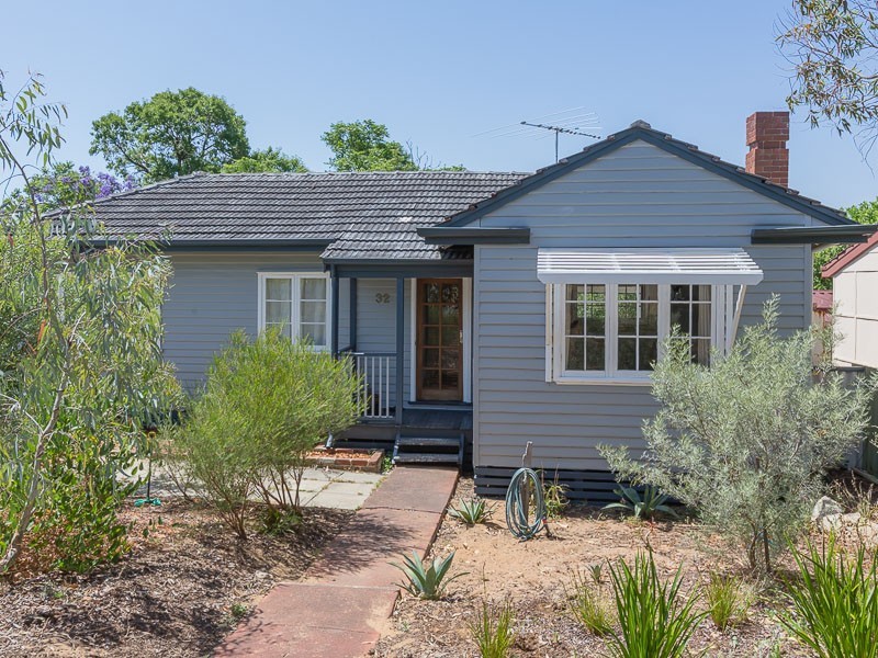 32 Hubbard Way, Medina WA 6167