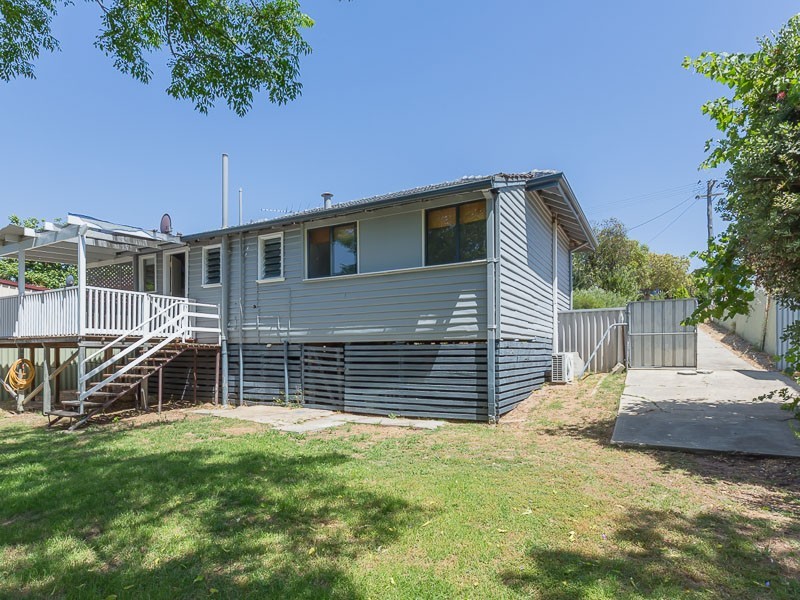 32 Hubbard Way, Medina WA 6167