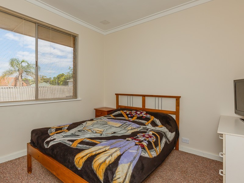 65 Christmas Avenue, Orelia WA 6167