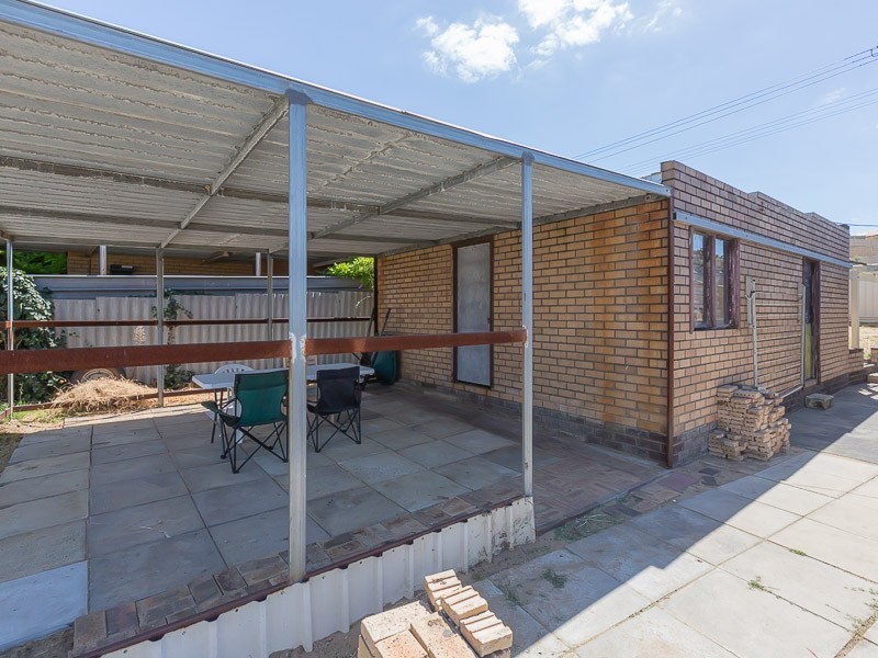 65 Christmas Avenue, Orelia WA 6167