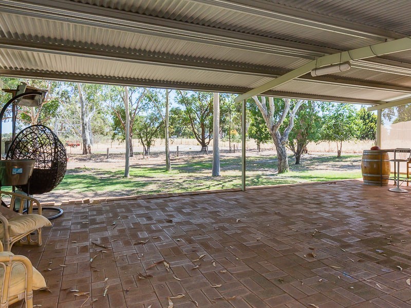 973 Anketell Road, Oakford WA 6121