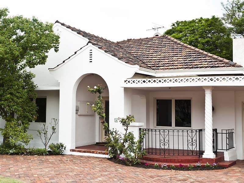 14 Carrington Street, Nedlands WA 6009