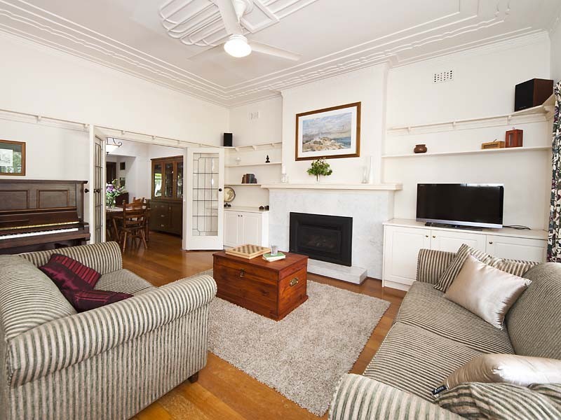 14 Carrington Street, Nedlands WA 6009