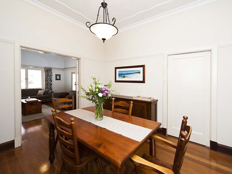 14 Carrington Street, Nedlands WA 6009