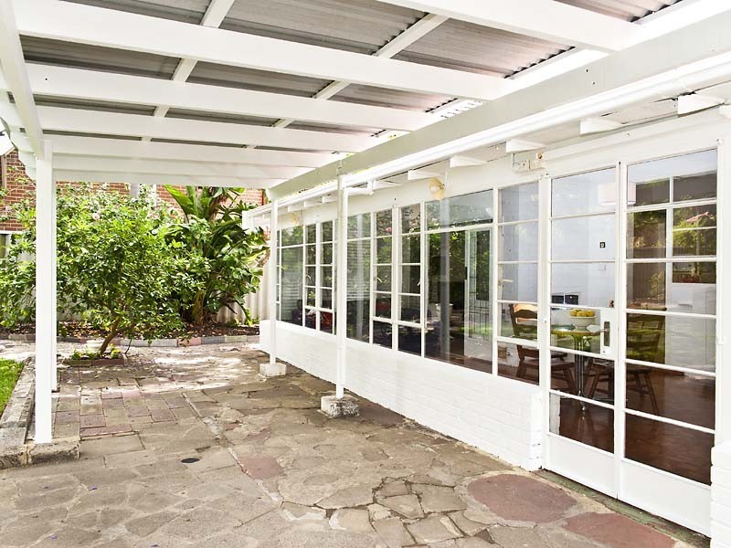 14 Carrington Street, Nedlands WA 6009