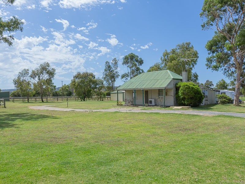 19 Randell Road, Mardella WA 6125