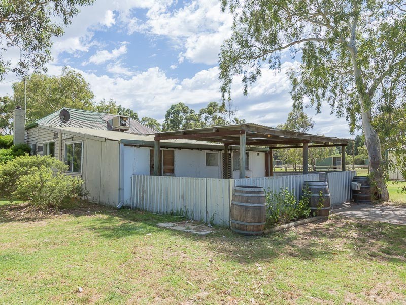 19 Randell Road, Mardella WA 6125