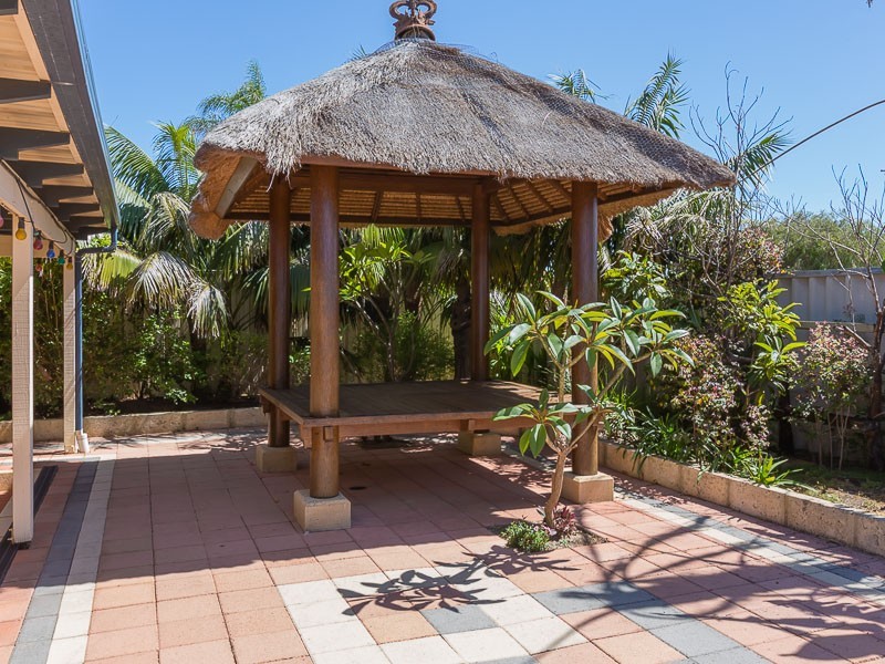 11 Brigadoon Place, Cooloongup WA 6168