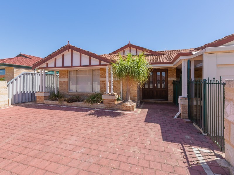 40 Brougham Crescent, Orelia WA 6167