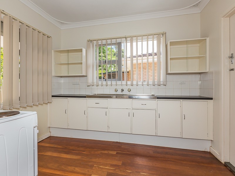 7 Elmslie Street, Orelia WA 6167