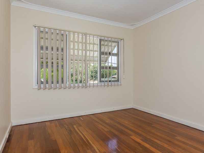 7 Elmslie Street, Orelia WA 6167