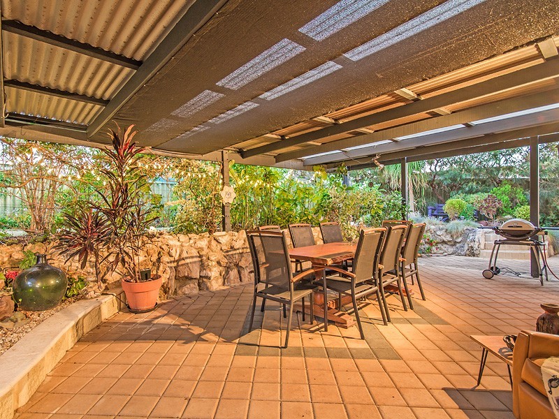 10 Bilya Gardens, Leda WA 6170