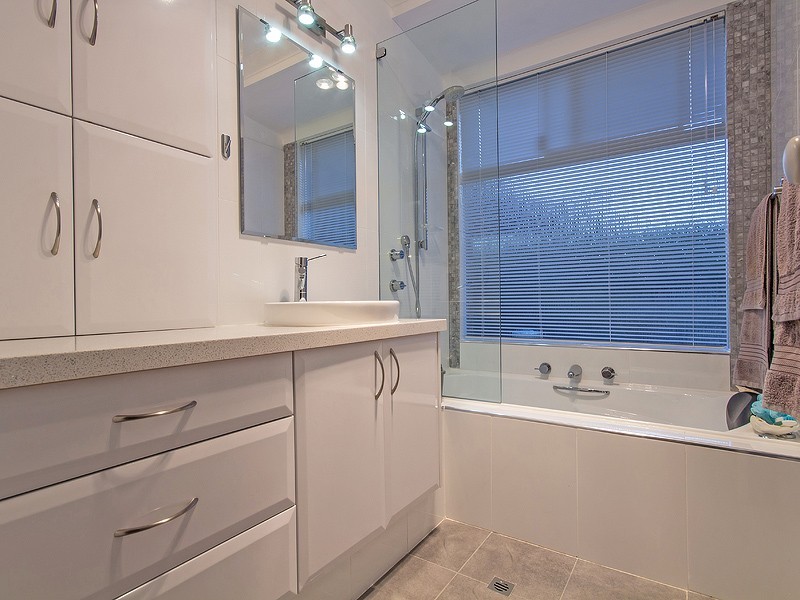 10 Bilya Gardens, Leda WA 6170