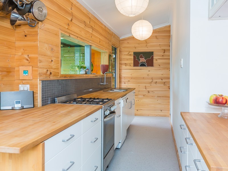 50 Clint Way, Calista WA 6167