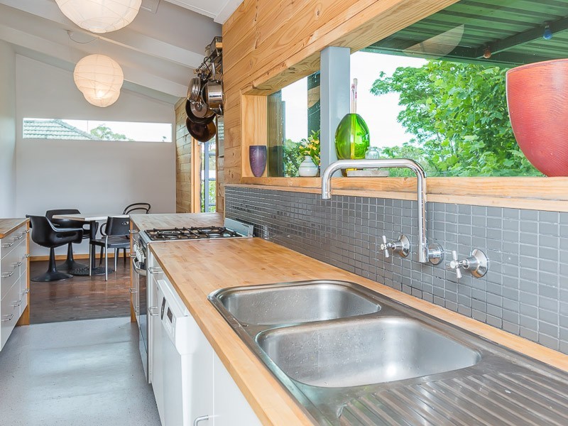 50 Clint Way, Calista WA 6167