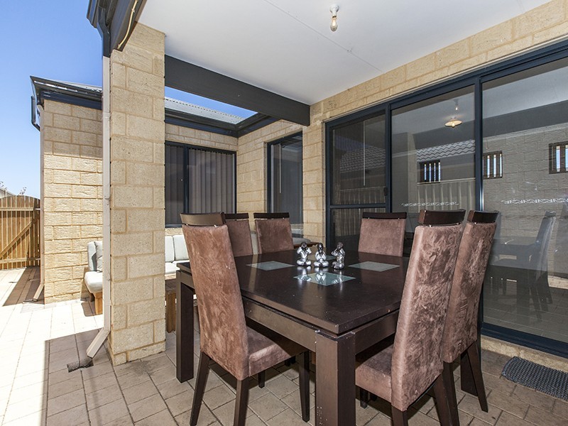 Unit 13, 39 Peppermint Gardens, Aubin Grove WA 6164