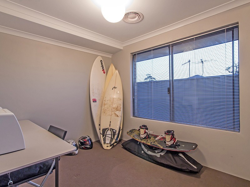 11 Taunton Mews, Leda WA 6170